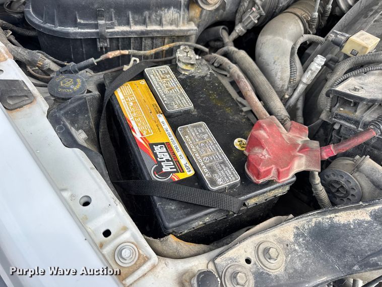 image for item DW6552 2010 Ford  F450 Super Duty XL  truck cab and chassis