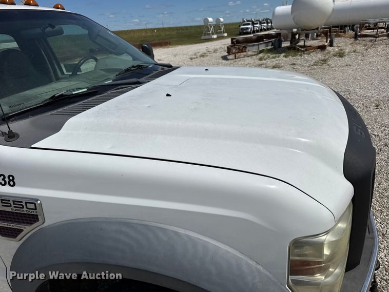 image for item DW6555 2008 Ford F550 Super Duty XL utility / service truck