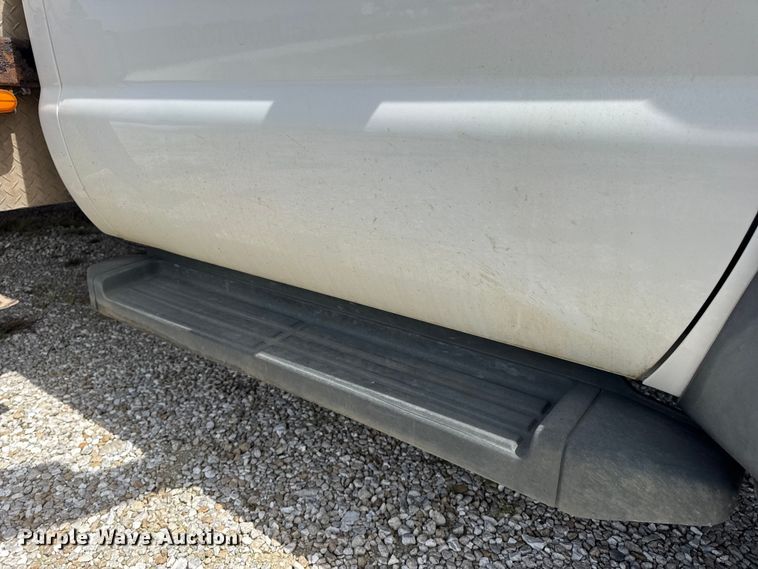 image for item DW6555 2008 Ford F550 Super Duty XL utility / service truck