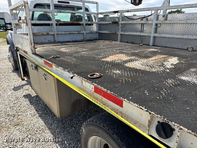 image for item DW6555 2008 Ford F550 Super Duty XL utility / service truck