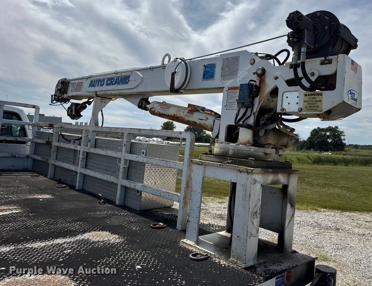 image for item DW6555 2008 Ford F550 Super Duty XL utility / service truck