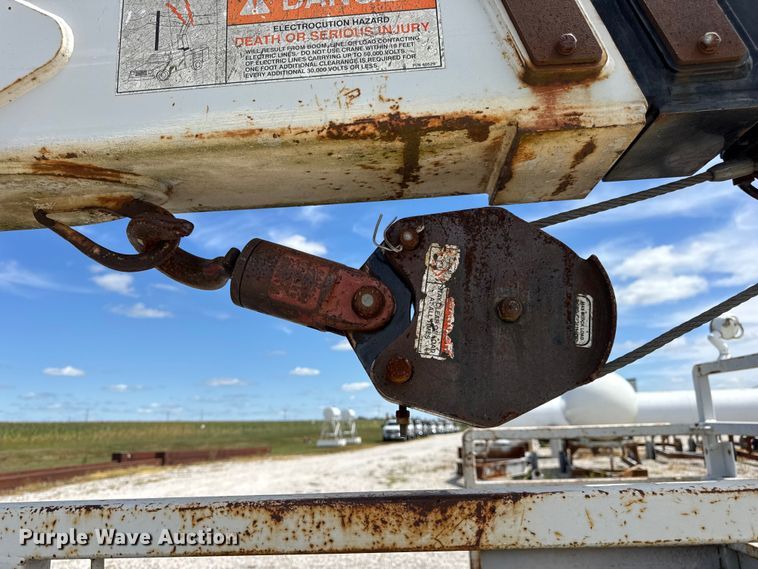 image for item DW6555 2008 Ford F550 Super Duty XL utility / service truck