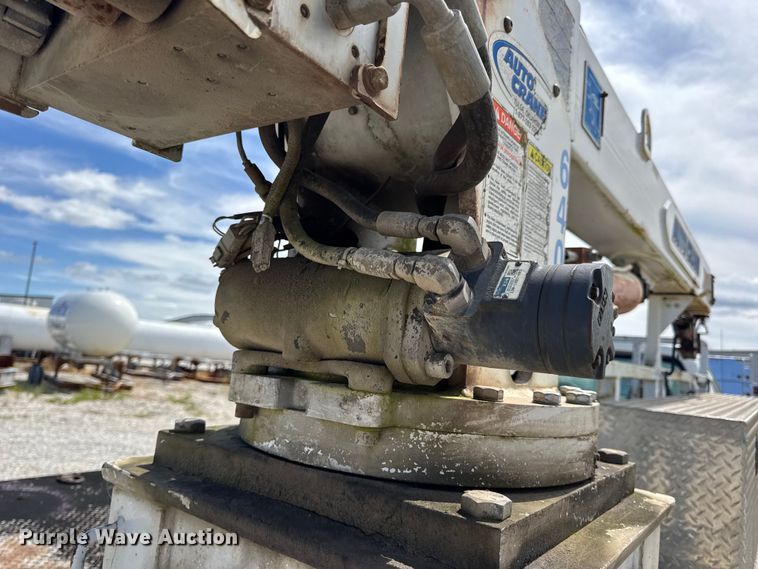 image for item DW6555 2008 Ford F550 Super Duty XL utility / service truck