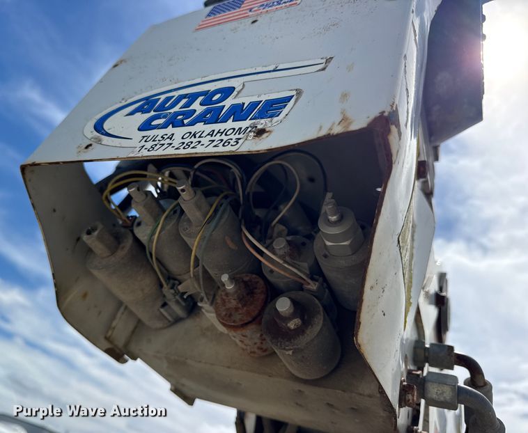 image for item DW6555 2008 Ford F550 Super Duty XL utility / service truck