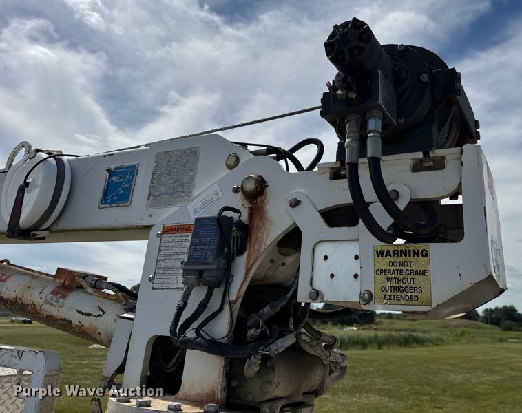 image for item DW6555 2008 Ford F550 Super Duty XL utility / service truck