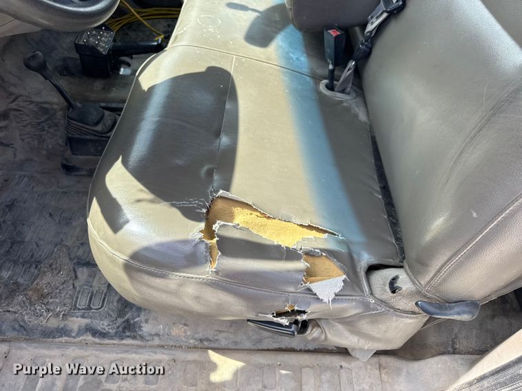 image for item DW6555 2008 Ford F550 Super Duty XL utility / service truck