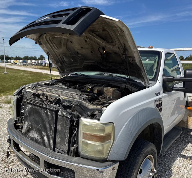 image for item DW6555 2008 Ford F550 Super Duty XL utility / service truck