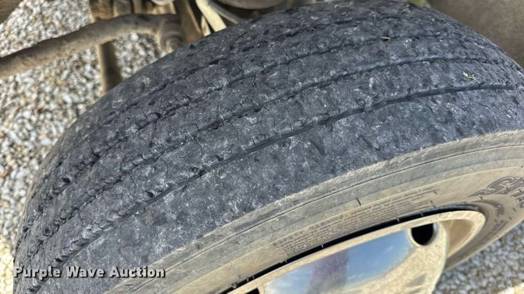 image for item DW6555 2008 Ford F550 Super Duty XL utility / service truck