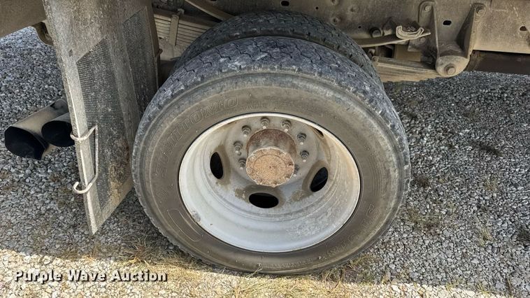 image for item DW6555 2008 Ford F550 Super Duty XL utility / service truck