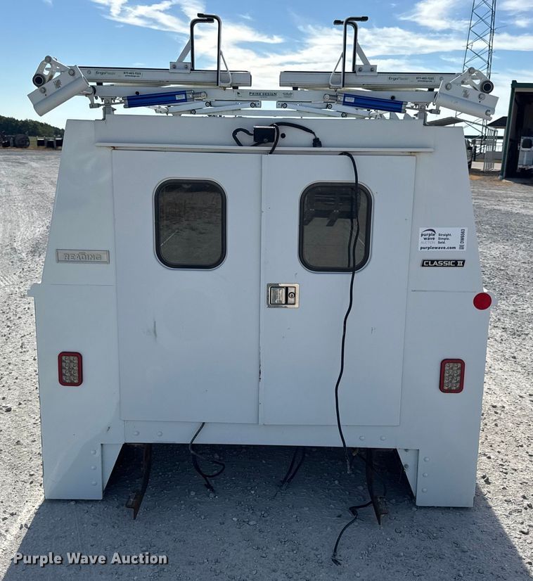 image for item DW6563 Reading Classic 2 pickup truck utility bed