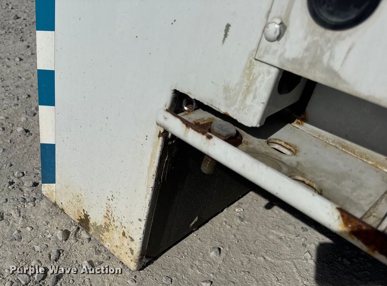 image for item DW6563 Reading Classic 2 pickup truck utility bed