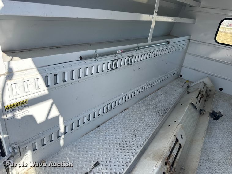 image for item DW6563 Reading Classic 2 pickup truck utility bed