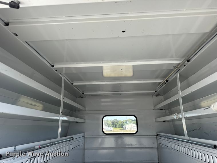 image for item DW6563 Reading Classic 2 pickup truck utility bed