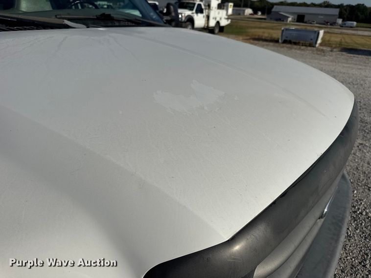 image for item DW6567 1999 Ford F450 Super Duty XL dump flatbed truck