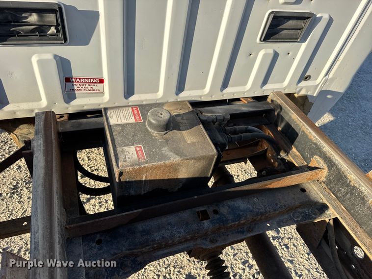 image for item DW6567 1999 Ford F450 Super Duty XL dump flatbed truck