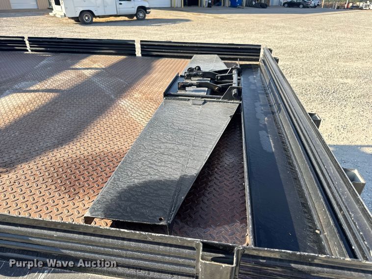 image for item DW6567 1999 Ford F450 Super Duty XL dump flatbed truck