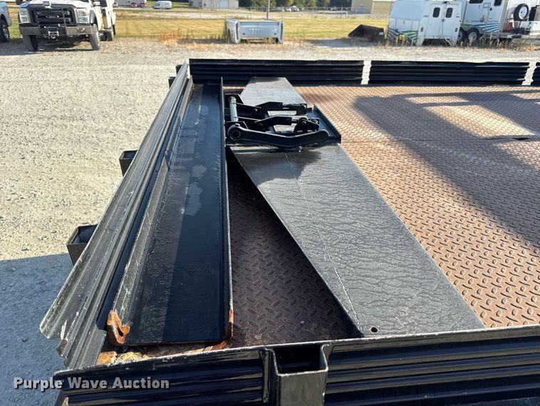 image for item DW6567 1999 Ford F450 Super Duty XL dump flatbed truck