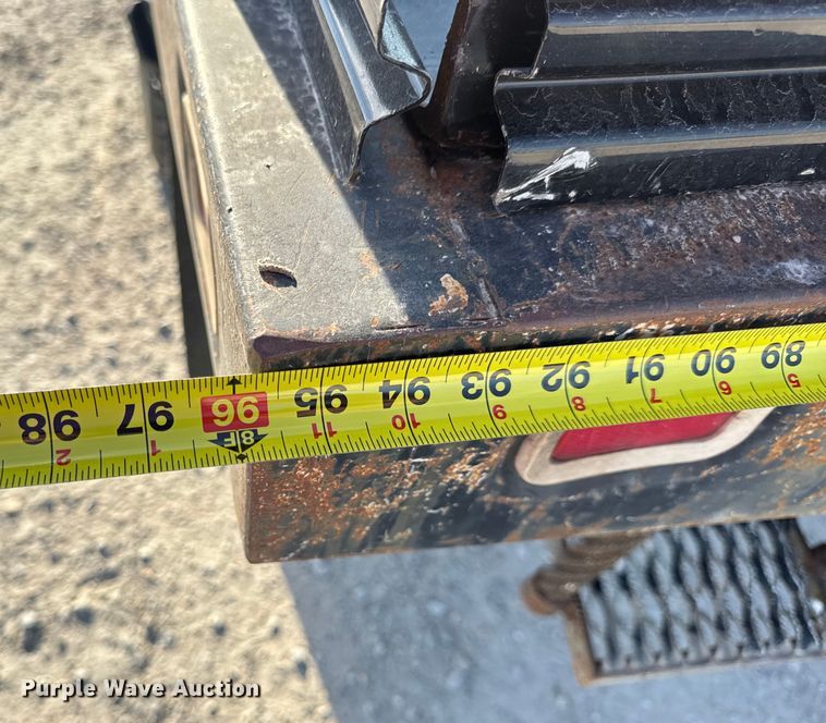 image for item DW6567 1999 Ford F450 Super Duty XL dump flatbed truck