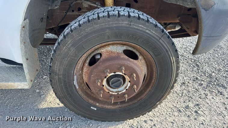 image for item DW6567 1999 Ford F450 Super Duty XL dump flatbed truck