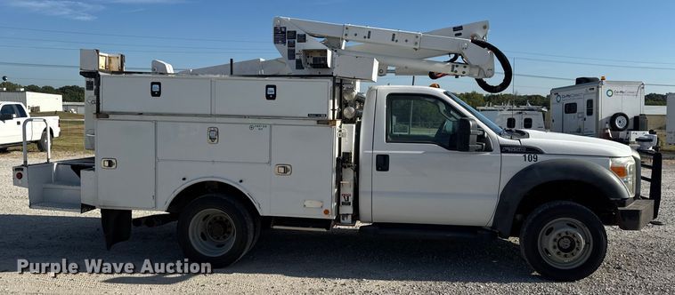 image for item DW6568 2015 Ford F550 Super Duty XL bucket truck