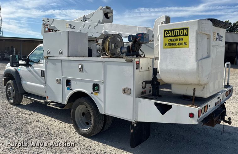 image for item DW6568 2015 Ford F550 Super Duty XL bucket truck