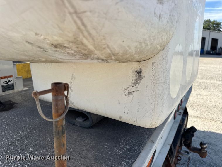 image for item DW6568 2015 Ford F550 Super Duty XL bucket truck