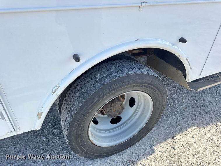 image for item DW6568 2015 Ford F550 Super Duty XL bucket truck