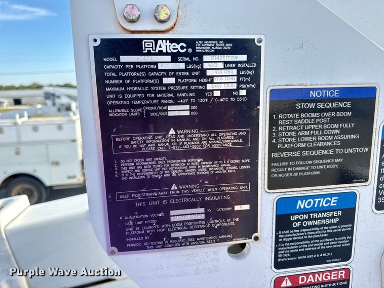 image for item DW6568 2015 Ford F550 Super Duty XL bucket truck