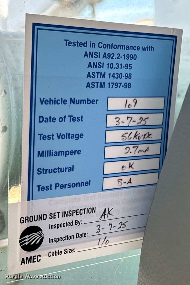 image for item DW6568 2015 Ford F550 Super Duty XL bucket truck
