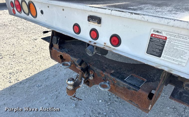 image for item DW6568 2015 Ford F550 Super Duty XL bucket truck