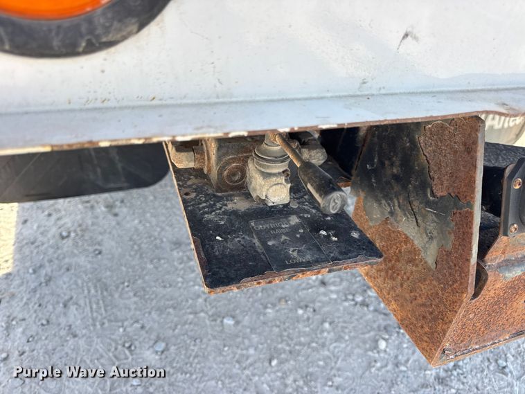 image for item DW6568 2015 Ford F550 Super Duty XL bucket truck