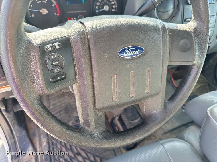 image for item DW6568 2015 Ford F550 Super Duty XL bucket truck