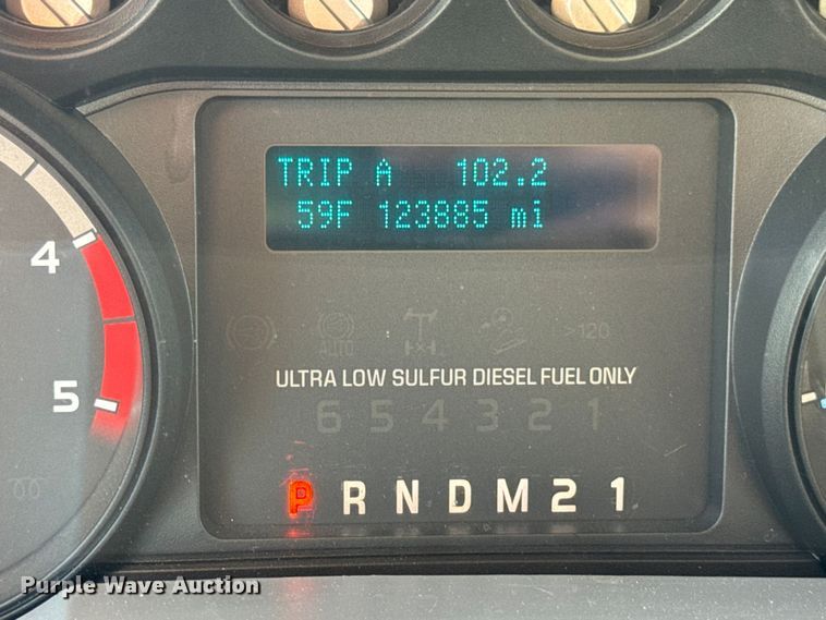 image for item DW6568 2015 Ford F550 Super Duty XL bucket truck