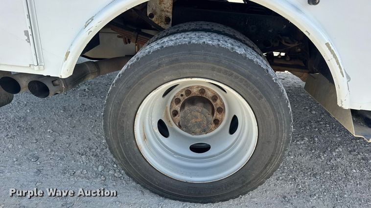 image for item DW6568 2015 Ford F550 Super Duty XL bucket truck