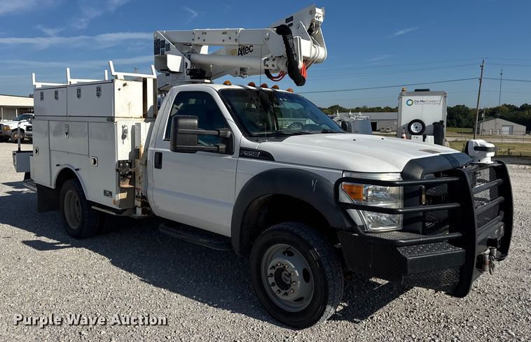 image for item DW6570 2016 Ford F550 Super Duty XL bucket truck