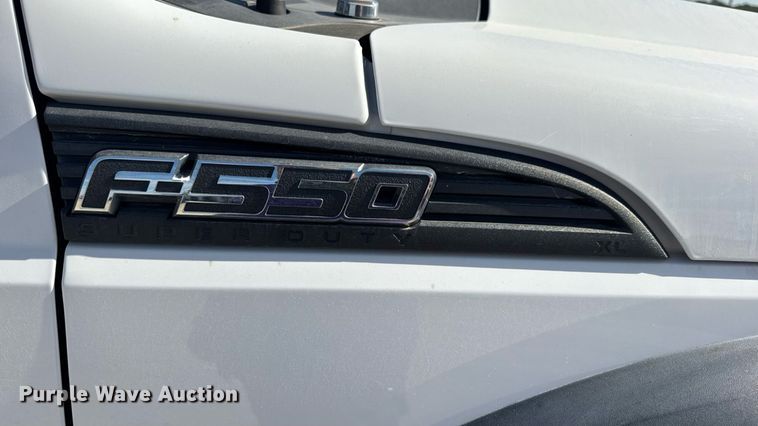 image for item DW6570 2016 Ford F550 Super Duty XL bucket truck