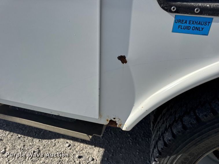 image for item DW6570 2016 Ford F550 Super Duty XL bucket truck