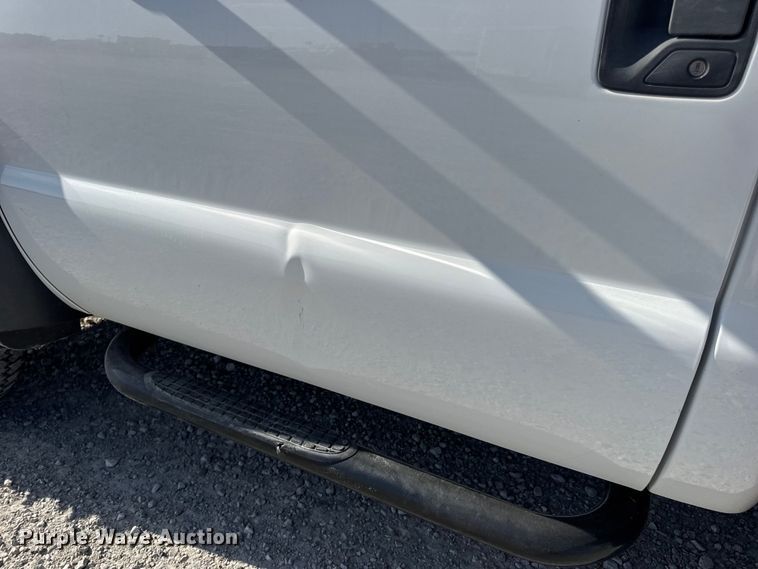 image for item DW6570 2016 Ford F550 Super Duty XL bucket truck