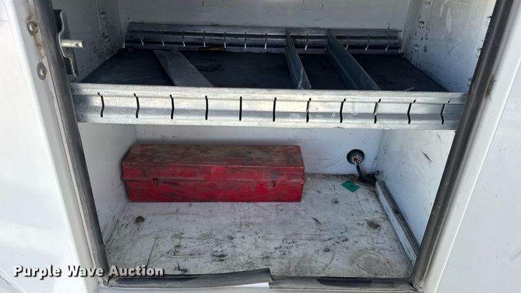 image for item DW6570 2016 Ford F550 Super Duty XL bucket truck