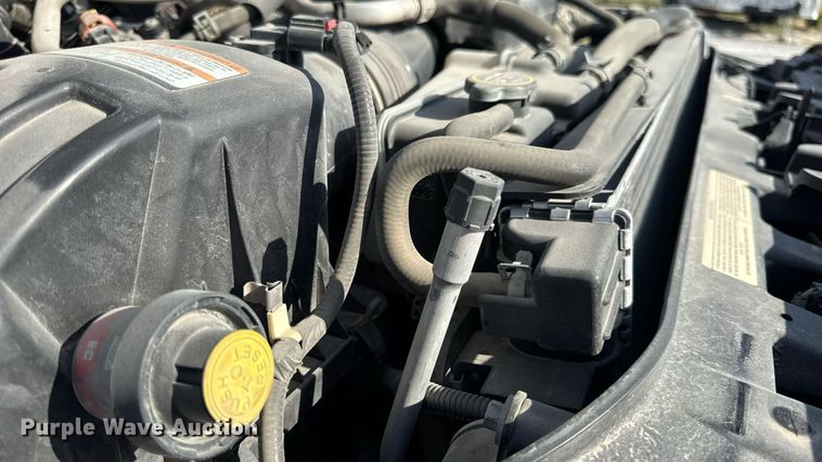 image for item DW6570 2016 Ford F550 Super Duty XL bucket truck