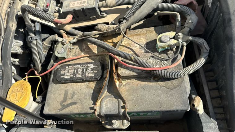 image for item DW6570 2016 Ford F550 Super Duty XL bucket truck