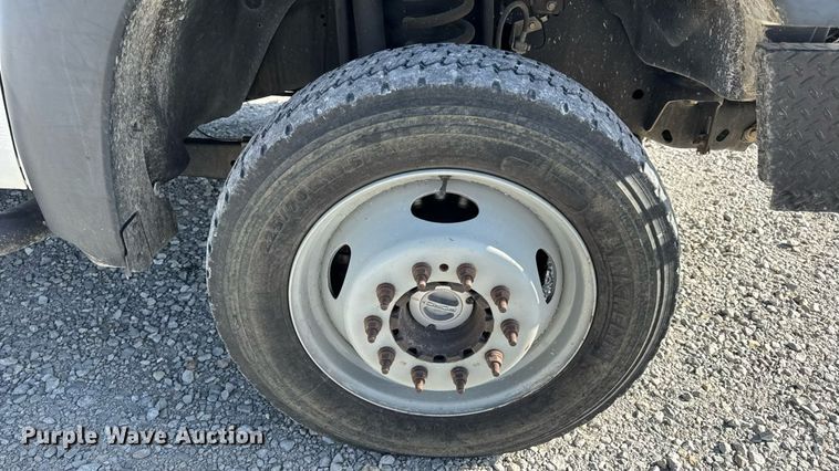 image for item DW6570 2016 Ford F550 Super Duty XL bucket truck