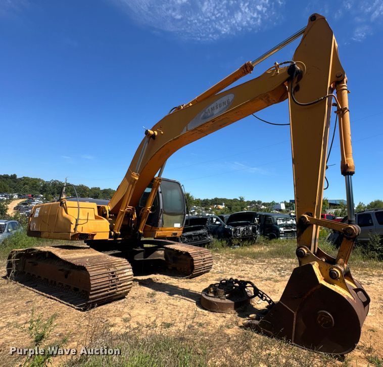 image for item DW6575 1997 Samsung SE240LC-3 excavator