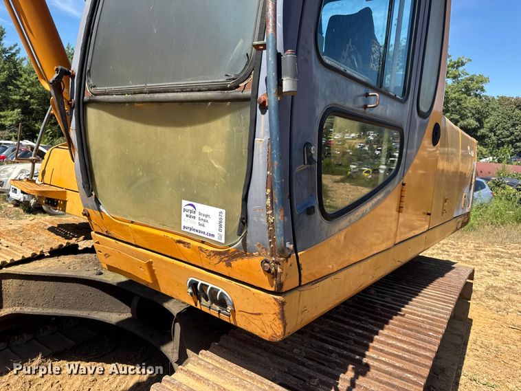image for item DW6575 1997 Samsung SE240LC-3 excavator