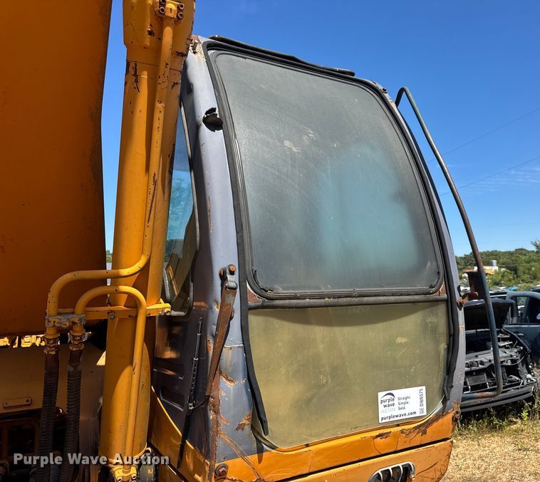 image for item DW6575 1997 Samsung SE240LC-3 excavator