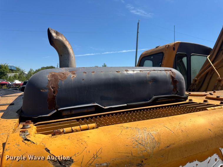 image for item DW6575 1997 Samsung SE240LC-3 excavator