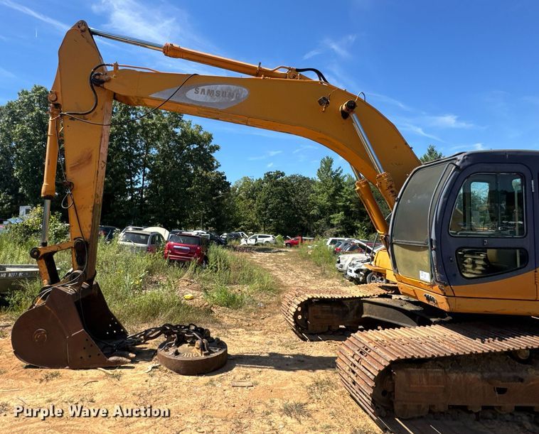 image for item DW6575 1997 Samsung SE240LC-3 excavator