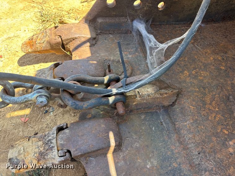 image for item DW6575 1997 Samsung SE240LC-3 excavator