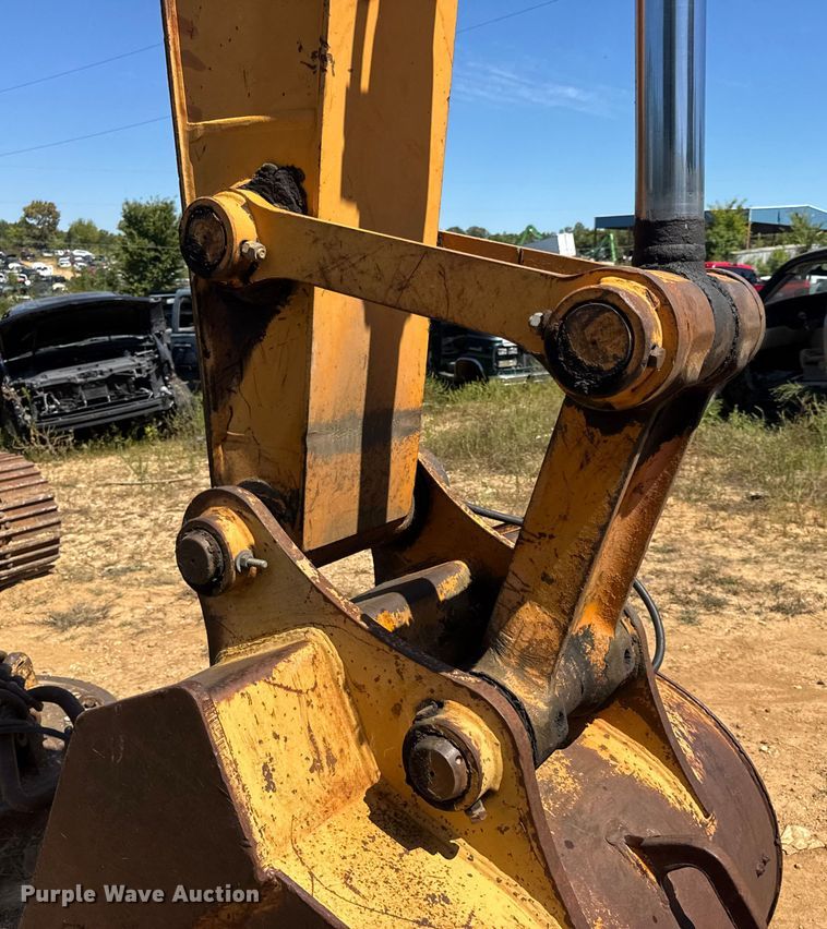 image for item DW6575 1997 Samsung SE240LC-3 excavator