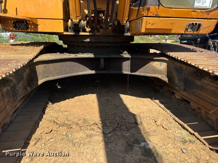 image for item DW6575 1997 Samsung SE240LC-3 excavator